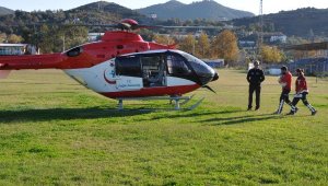 Solunum yetmezliği yaşayan bebek ambulans helikopterle nakledildi