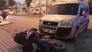 Ticari araçla çarpışan motokurye yaralandı