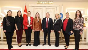 AGİDER'den Başkan Böcek'e ziyaret