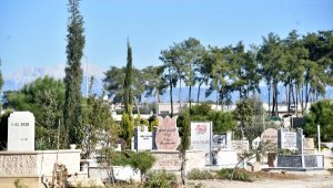 Antalya'da 'arsa değeri' yükselişi, aile mezarı fiyatına yansıdı