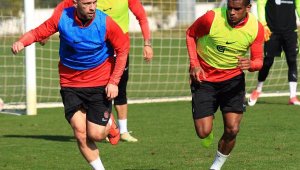 Antalyaspor'da transfer hareketliliği