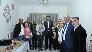 Bakan Kurum, Manavgat'ta afetzedelerin evlerine konuk oldu