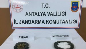 'Cam', uyuşturucu tacirine geçit vermedi