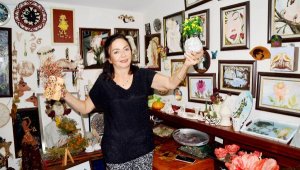 Evi sanat galerisi gibi