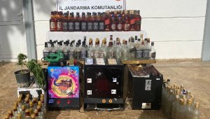 Jandarmadan 300 bin liralık alkol operasyonu
