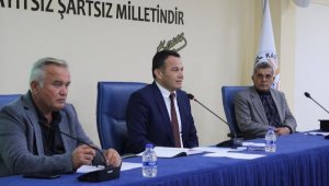 Kaş Belediyesi'nde yılın ilk meclisi