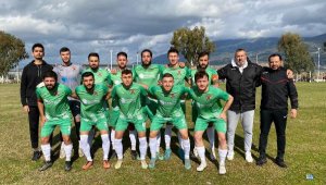 Kınıkspor Demre Belediyespor'u 2 golle geçti