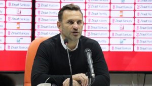 Okan Buruk: İki kulvarda da hedeflerimiz devam ediyor