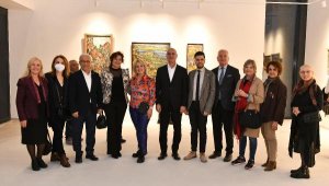 Ressam Kehnemuyi'nin 'Bir Cumhuriyet Kadını' sergisi açıldı