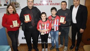 Satranç şampiyonları belli oldu
