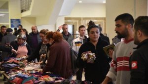 Antalya'da depremzedeler ihtiyaçlarını 'Gönül Mağazası'ndan karşılıyor