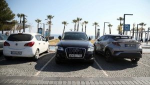 Antalya'da trafikte, savaş ve deprem sonrası plaka çeşitliliği