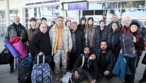 Deprem bölgesinde afetzedelere 'psikolojik ilk yardım'