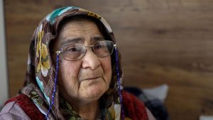 Depremden kurtuldu, geride bıraktığı 7 çocuğu ve 12 torunu için gözyaşı döküyor