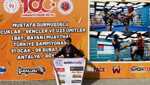 Genç ve Minik Yıldızlar Türkiye Muaythai Şampiyonası heyecanı sürüyor