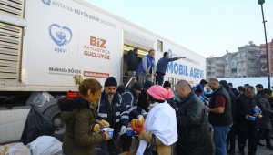 Hatay'da depremzedeler için her gün 70 bin kişilik sıcak yemek