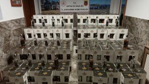 İmha edilmiş gösterilen kaçak içkileri piyasaya sürmüşler