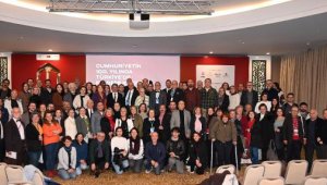 Türk Felsefesi'nin 100 yıllık fotoğrafını çektiler