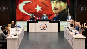 Antalya'da iki belediyeden, yeni yapılacak binalar için karar