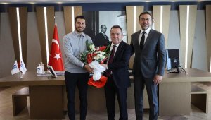 Antalyaspor'un yeni başkanı Sabri Gülel'den Başkan Böcek'e ziyaret