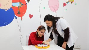 Depremzede özel bireyler Mola Evi'nde moral buluyor
