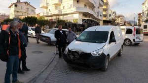 Gazipaşa'da kaza: 3 yaralı