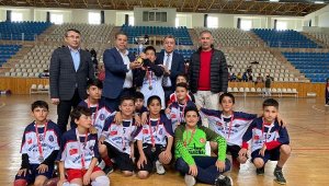 Kumluca'da Futsal Turnuvası sonuçlandı