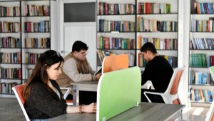 Muratpaşa'da Cengiz Aytmatov Kütüphanesi açıldı