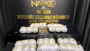 Polisten uyuşturucu operasyonu: 26 tutuklama
