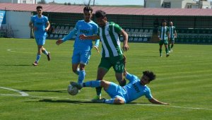 Serik, evinde galip