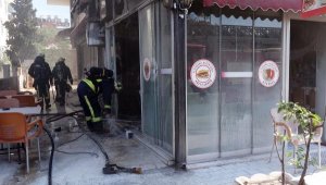 4 ay önce açtığı dükkanı yandı, kızı gözyaşlarına boğuldu