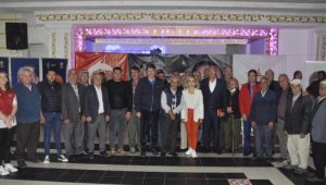 AK Parti'den muhtarlar ve mahalle temsilcileri toplantısı