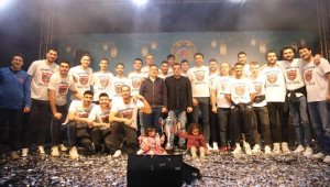 Alanya şampiyonlarını karşıladı