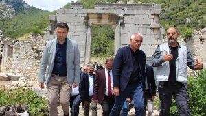 Bakan Ersoy: 12 ay turizm olgusu turizmin tüm paydaşları için önemli