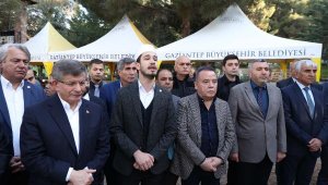 Başkan Böcek, Ramazan Bayramı'nı Gaziantep Nurdağı'nda karşıladı