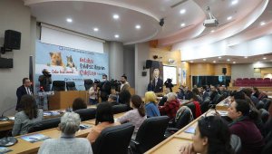Başkan Böcek: Sokak hayvanlarına desteğimiz sürecek