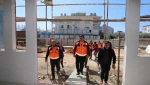 Başkan Tütüncü, Varsak'taki kreş inşaatını denetledi