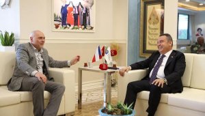 Çek Büyükelçi Vacek'ten Başkan Böcek'e ziyaret