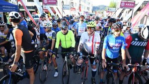 Depremzede çocuklar için pedal çevirdiler
