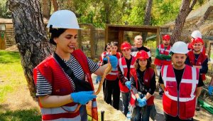 JAK timinden hayvan arama kurtarma eğitimi