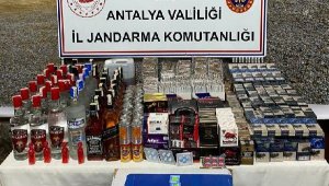 Jandarmadan markete kaçak alkol ve sigara baskını