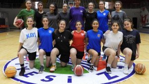 Kepez'in pota sultanları 1. Lig hedefinde