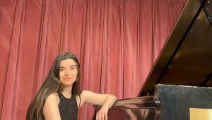 Piyanist Elif'ten, ABD'de 23 Nisan konseri