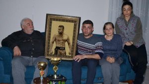 Şampiyon sporcunun kuzeni: Artık dua edebileceğimiz bir mezarı var