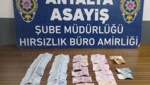 Taksicinin parasını çalan 3 kişi yakalandı
