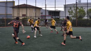 Antalya OSB'de futbol heyecanı başladı