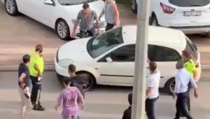 Antalya'da oy kullanma yoğun katılımla başladı