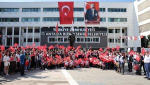 Büyükşehir'den 19 Mayıs töreni