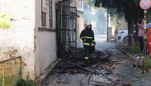 Kaleiçi'nde tarihi ev küle döndü - Yeniden