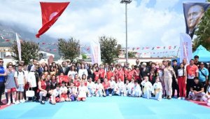 Kemer'de 19 Mayıs töreni